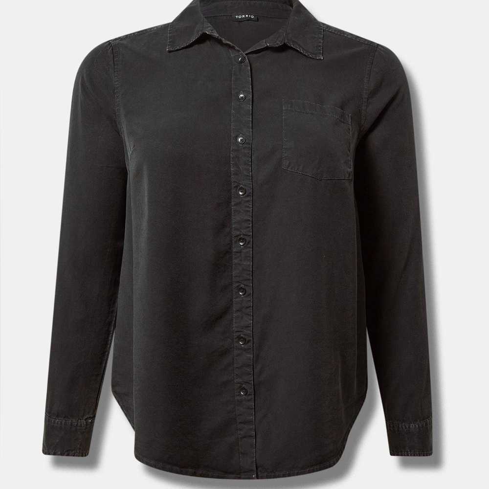 Torrid Women’s Washed Black Casual Button-Down Shirt